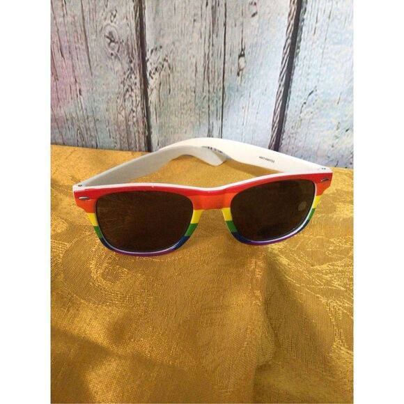 NWT IVF Pride Rainbow Sunglasses, White Multi 🍂🍁 - Picture 5 of 9